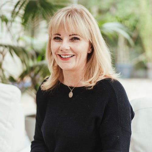 Jane Mostowfi