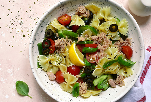 Quick Italian-inspired farfalle pasta salad 